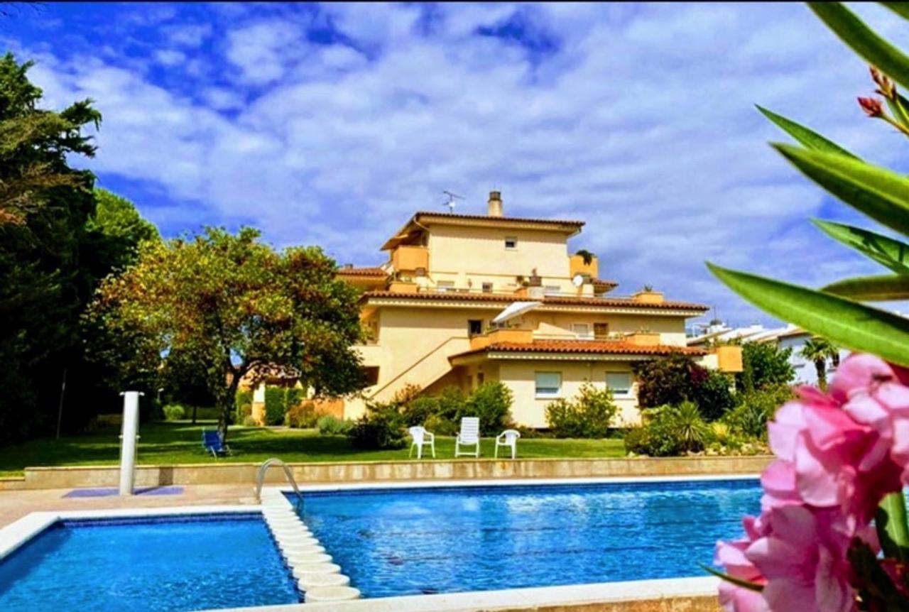 Apartamentos Stil Mar Anna - L'Escala Stil Mar Anna Calm Bagian luar foto